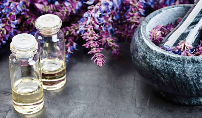 ClarySage-essential-oil